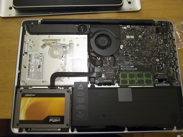 SSD換装後のMacBookPro SSD換装後のMacBookPro